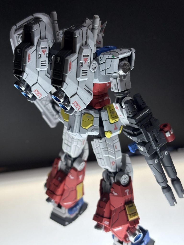RX-78F00 ガンダム高機動型–3枚目/制作者：天下泰平左衛門