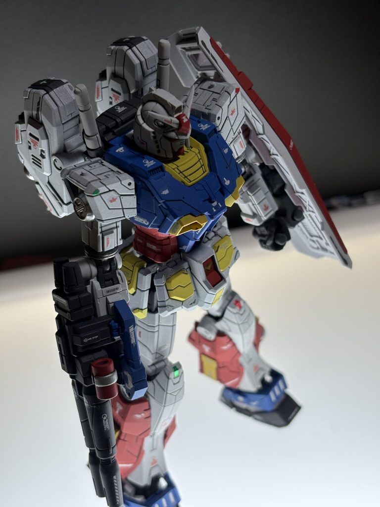 RX-78F00 ガンダム高機動型–2枚目/制作者：天下泰平左衛門