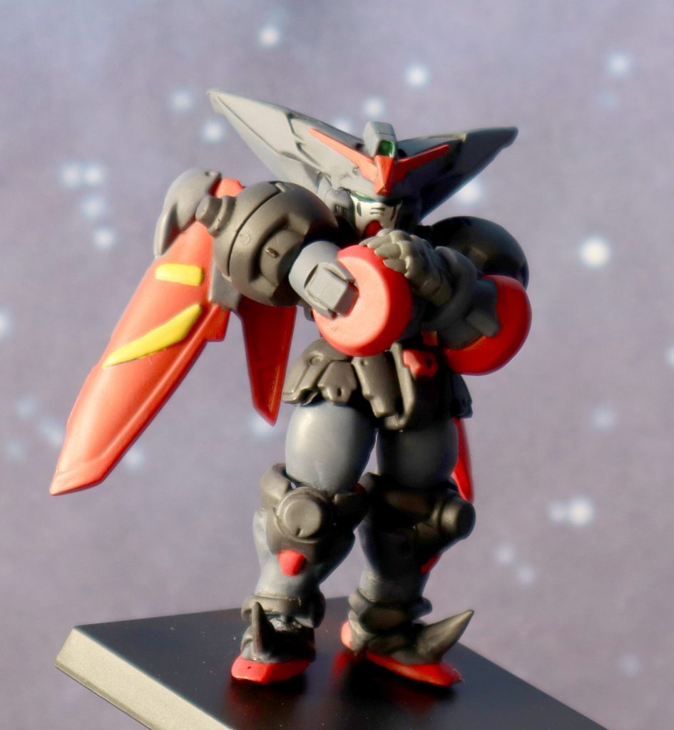 こちらは、ガンダムコンバージのマスターガンダムにMSアンサンブルの腕パーツを取り付けました。