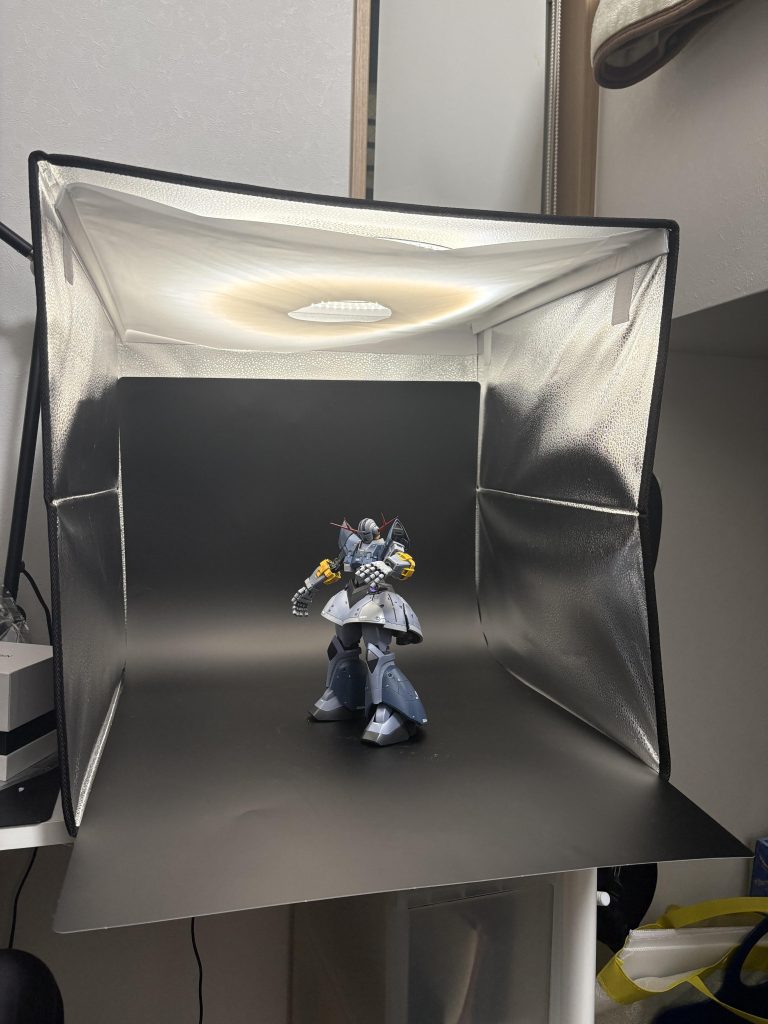 作品名：撮影ブース買ってみました！<p>質感が変わりすぎてすごいです！(語彙力) 本当に革命が起きた感じです！</p>
