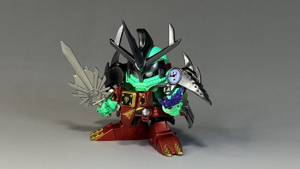 殺駆頭本体は蛍光カラーで塗装しているため、ブラックライトで無駄に光ります。