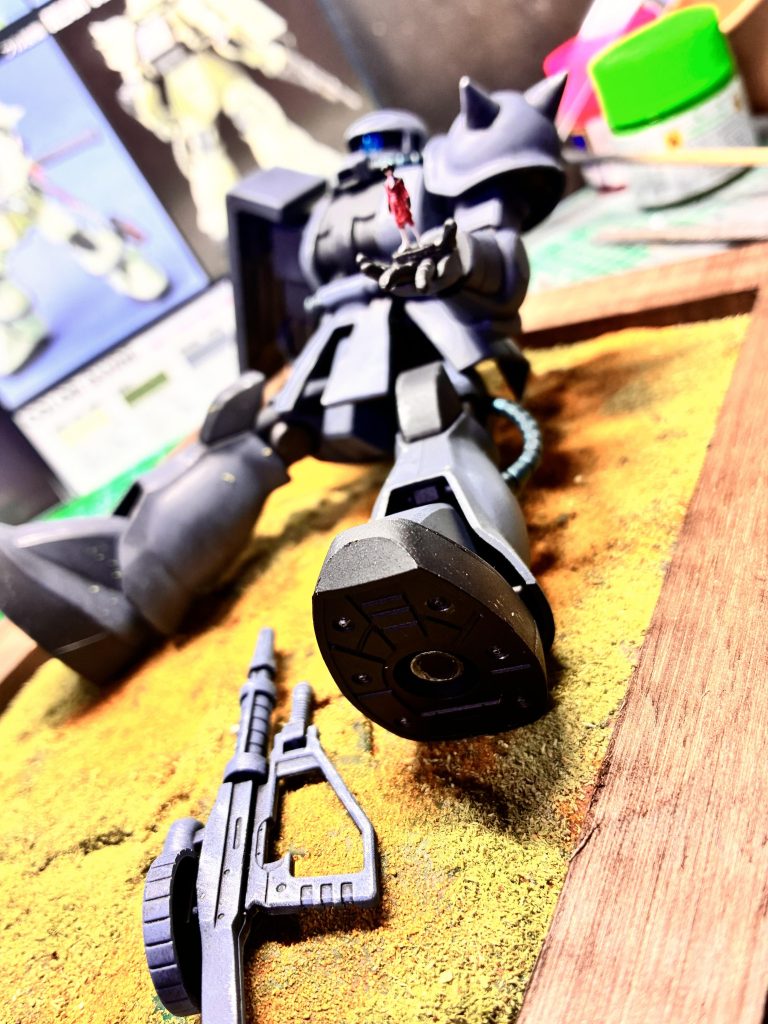 テーマは、休息。立ってるのはシン。世界観とかは一旦置いといて。ほんとは鳥とかを想定してました。