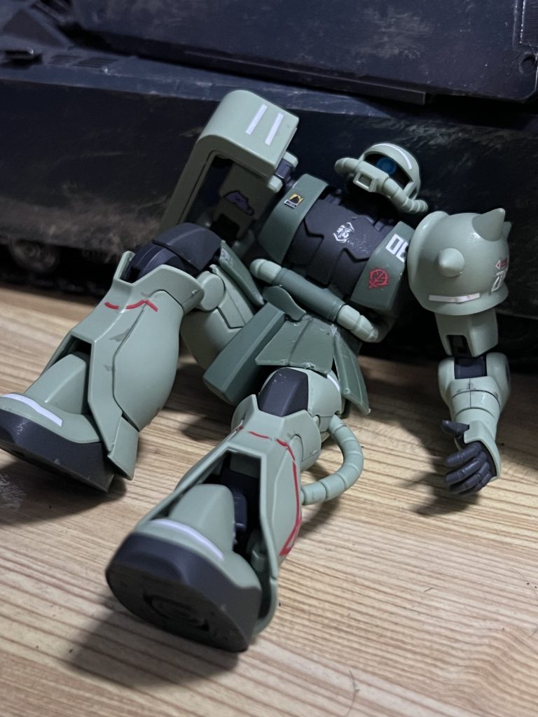 ザクⅡ(ポメラニアン)