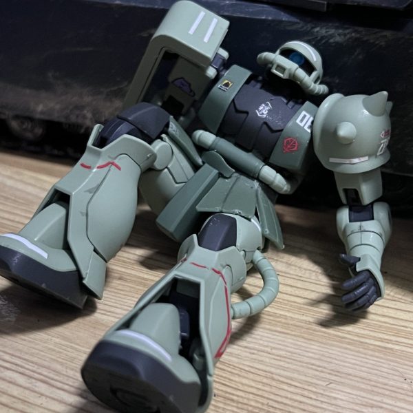 ザクⅡ(ポメラニアン)