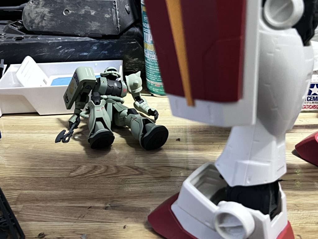 が‥ガンダム！？