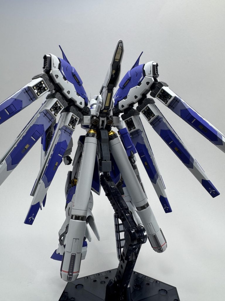 RG Hi-νガンダム–9枚目/制作者:YMC