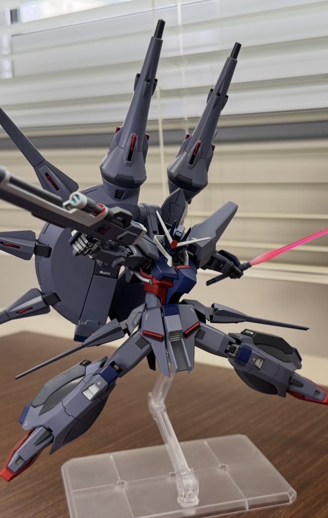 レジェンドガンダム–2枚目/制作者：aoy