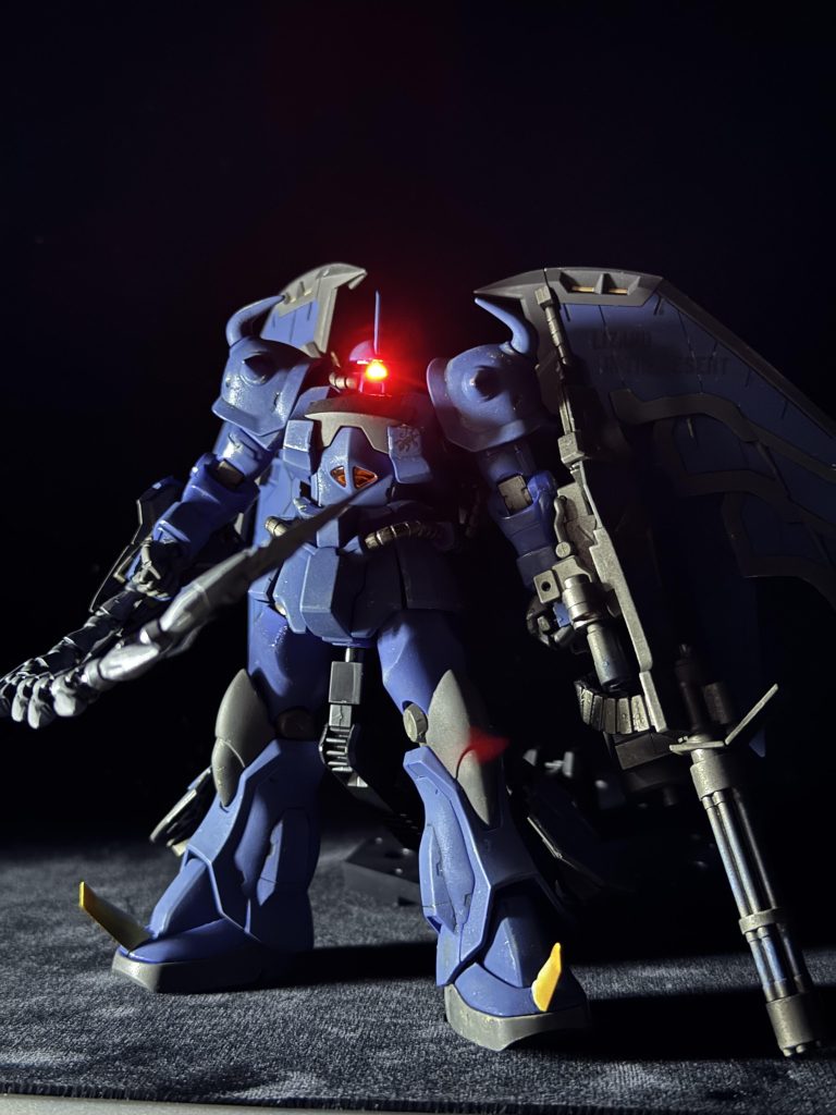 照明おとしてLEDを際立たせてみました。