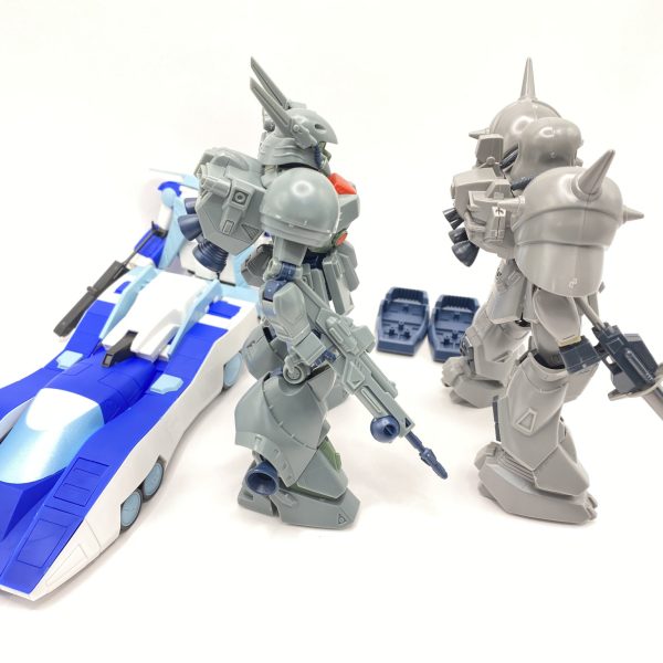 仮組完了！１/１００　旧キット：デナンゾンとＲＥ：デナンゲーです流石にデナンゲーは最新キットでプロポーションも可動もいい感じです＾＾このＲＥデナンゲーと並べても違和感のないようにデナンゾンを改修していこうかと思いますまずは顔がデカいね(;^ω^)小型するの大変そうですが頑張ってみます🦾写真でみるとそんなに違和感がないかもしれませんが…やっぱり顔がデカい(-_-;)　手首はポリキャップ露出だし…ニプコム当選しましたので今年も出展します‼7月19日朱鷺メッセです後ろにいるロンリーチェイサーは並行作業でやっているヤツです😁こいつはここではあげられないのでニプコムでお披露目予定ですヾ(*´∀｀*)ﾉ（2枚目）