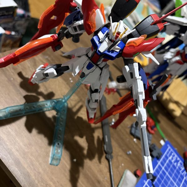 作ってる途中でパーツぶっ壊しちゃった✌🏻（2枚目）