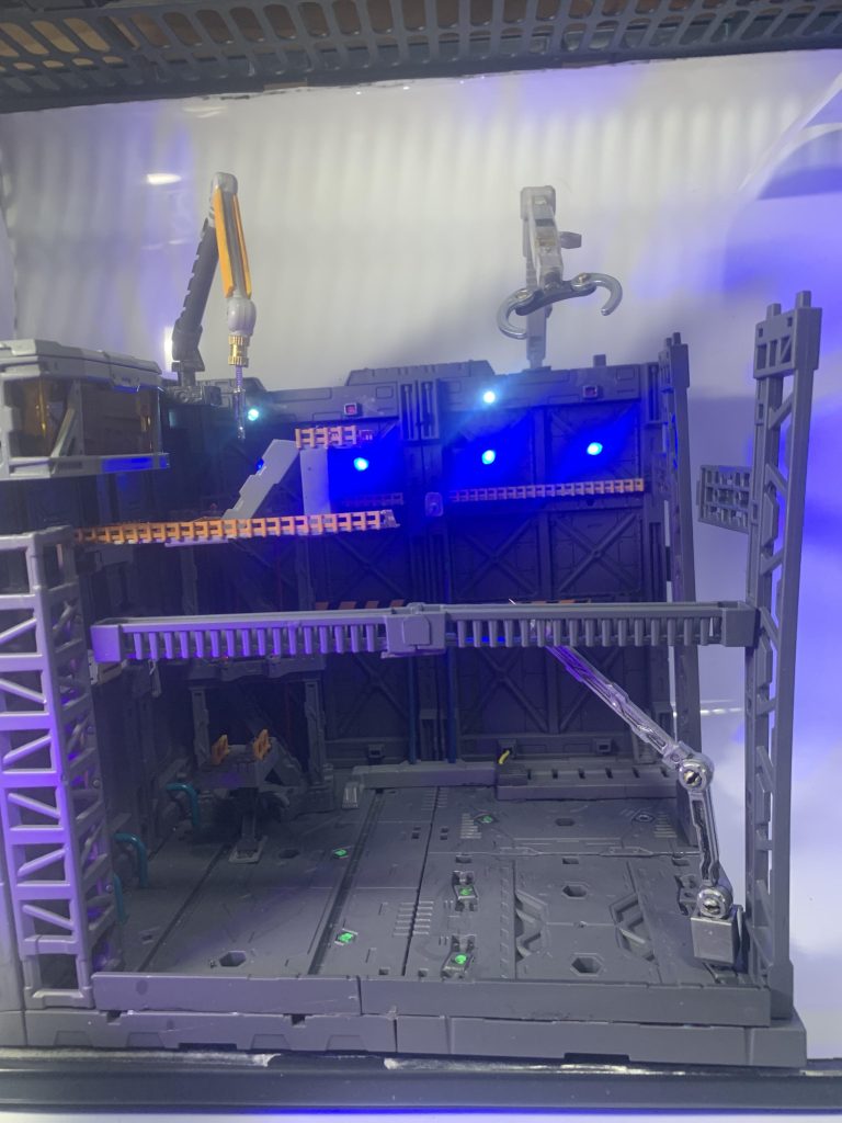 格納庫のショット②