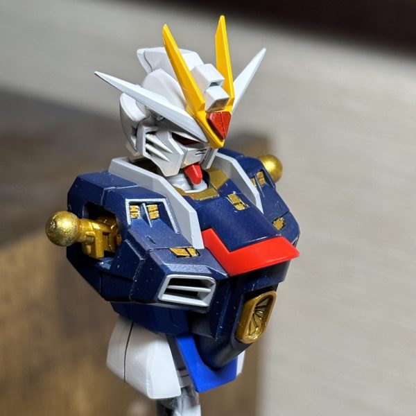 ようやく塗装に着手です。（4枚目）