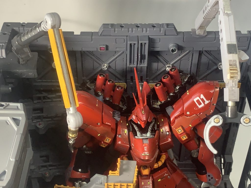 サザビー 格納庫(ジオラマ)–6枚目/制作者:雨乞猫