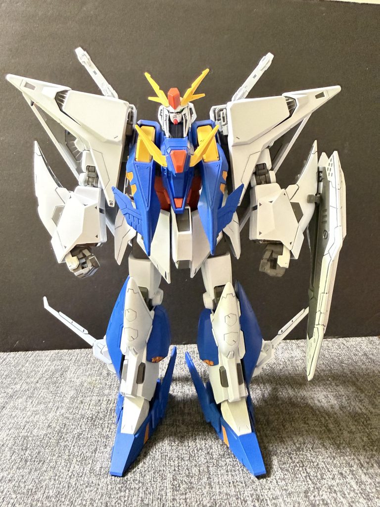 U.C.0093時点でガンダム・タイプは地球連邦政府により封印された状況にあり、それから10数年後の小説『閃光のハサウェイ』においても、連邦軍側はガンダム・タイプを使用せず、ガンダム系モビルスーツの名残りのあるペーネロペーを使用するに留まっていた。(映画では設定が変更され、ペーネロペーは中身がオデュッセウスガンダムであるガンダム・タイプである。)マフティーがアナハイム・エレクトロニクスにガンダムを発注出来たのも、マフティーを結成したクワック・サルヴァ－と名乗る将軍が、連邦軍地球方面軍で、要職にあったなど、それなりの権力を有していたからである。アナハイム・エレクトロニクスは表側のフォン・ブラウン工場と裏側のグラナダ工場で別会社という扱いであり、工場毎に別会社という仕組みにより、連邦軍側のロンド・ベルと反連邦政府組織側の新生ネオ・ジオンがお互いの兵器について知ることもなく装備を整えることが出来ていた。連邦軍側のキルケー部隊と、反連邦政府組織側のマフティーは機体の製造は別会社であった為に、敵組織の機体について知ることはなかった。wikiより