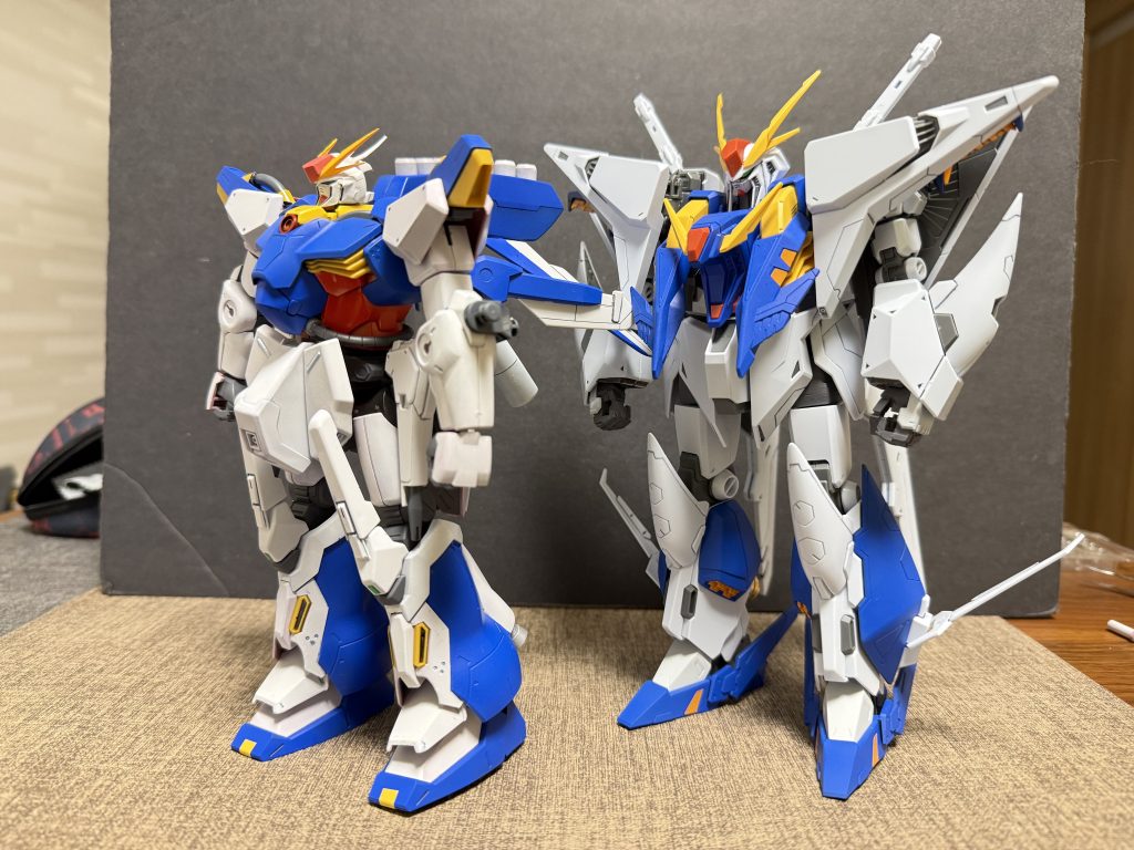 クスィーガンダムとクスィーガンダムの試作機としてオジマンディアスを作成しました。カラーリングはクスィーガンダム（Gジェネ版）に意図的に寄せています。