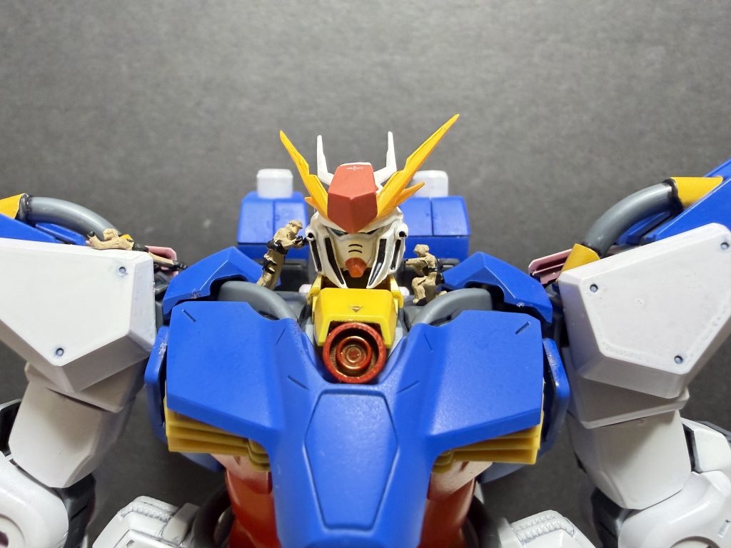 ゾーリン・シード計画は、軍内部では「完成しなかったが、戦争を変えた計画」として記録される。理由は単純で、技術があまりにも尖りすぎており、正式採用には至らなかったためである。ミノフスキーフライトの冷却問題サイコミュ負荷による操縦者死亡率整備性の破綻巨大機ゆえの補給負担しかし、得られた技術データは後にメッサー系重MSクスィー級高性能機反連邦軍の空戦ドクトリンへ分散吸収され、「表舞台に出ないまま歴史を動かした計画」となった。