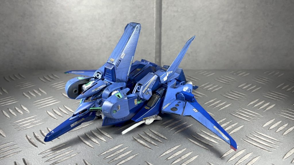 機体名の由来は、前進翼の姿を古代の最大の翼竜「ケツァルコアトルス」の姿に見えたことから。