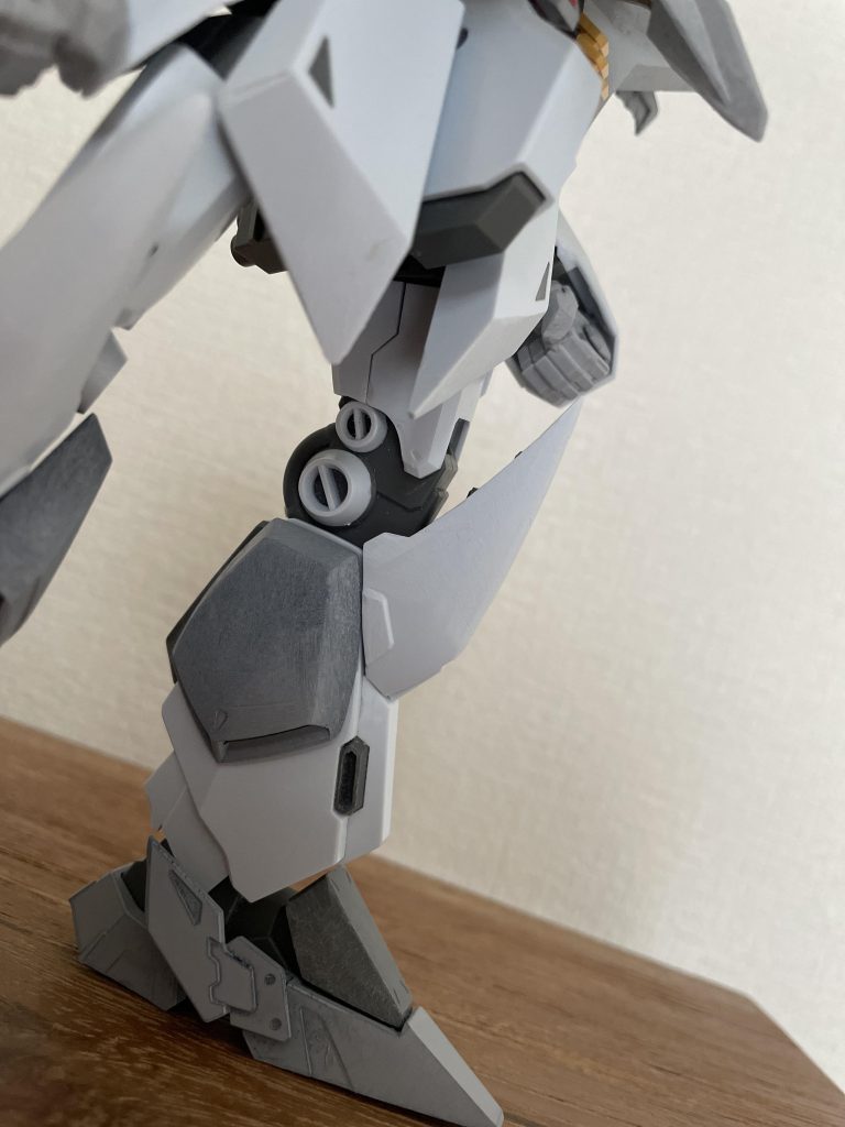 足は2段階関節風に