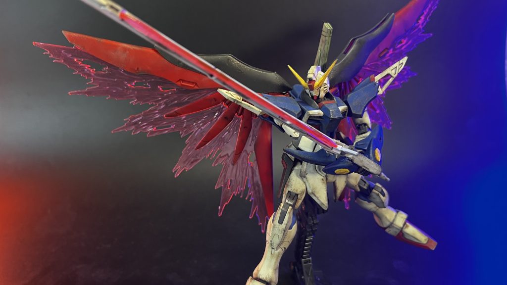 デスティニーと飾りたかったので、同時製作しましたが、塗装なし・ヤスリがけなしで汚して隠してしまえというような感じです😚