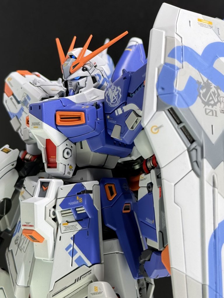 九龍カラー　Hi-νガンダム