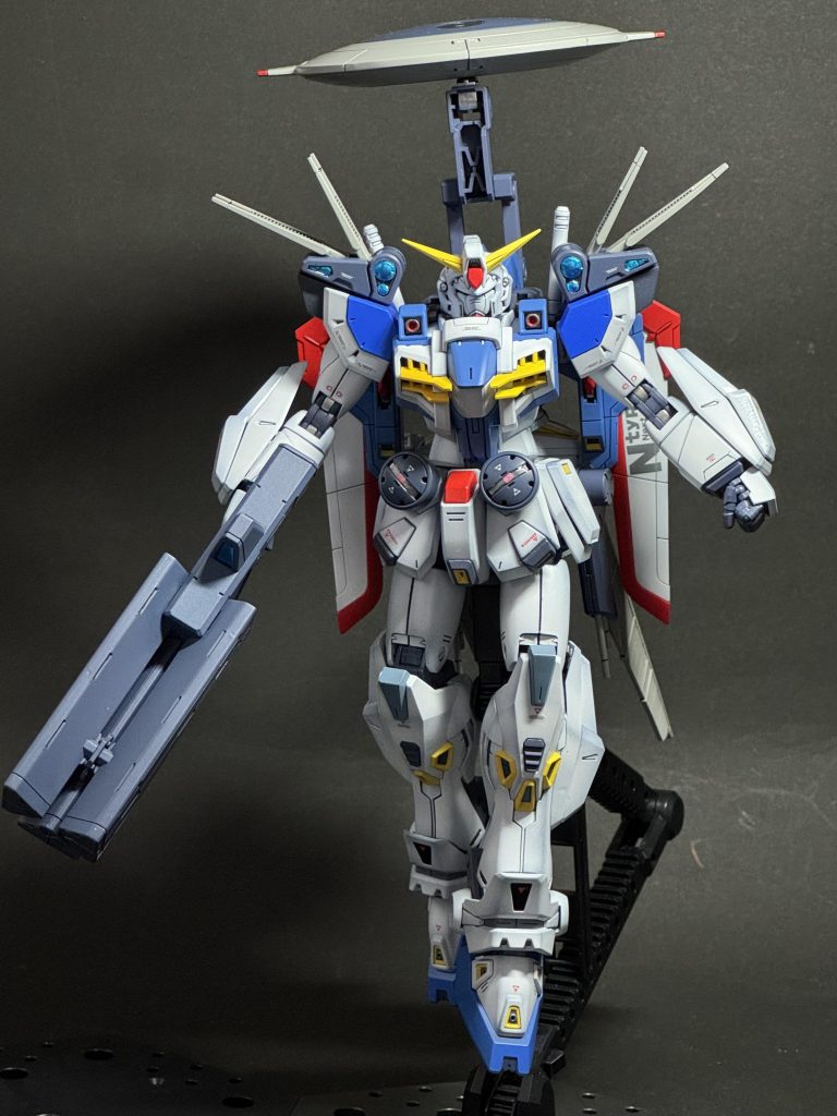 N,E TYPEセンサー部はシールの上からUVジェルを塗布してます。