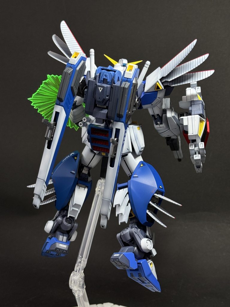 ヴェスバーの黄色は部分塗装。ミッションパックの黄色は部分塗装する箇所が多い気がする。