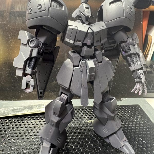 トワイライト・アクシズのＲジャジャを、ムーンガンダムのアルス・ジャジャに変更中です。久々のガンプラ工作楽しいけど、久々すぎて作業が遅々として進まない…( ;∀;)（5枚目）