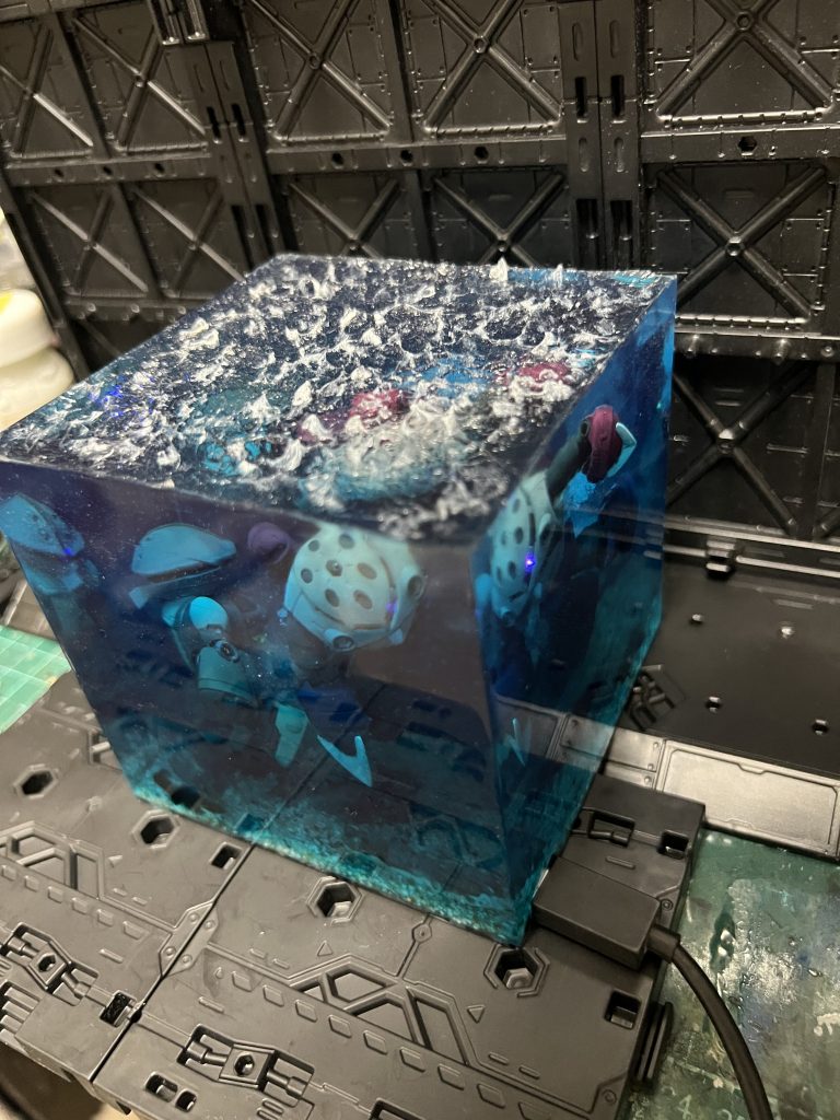 モビルスーツアンサンブル 水中ジオラマ(ワイヤレスLED発光つき)