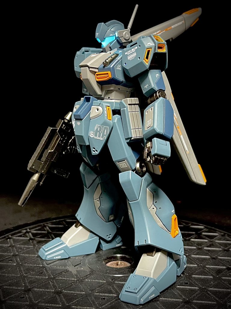 中の人😍フレームはいつも気分です🙄ガイアスターブライトアイアン、ガイアガンメタル、ガイアフレームメタリック2、クレオスGXメタルブラック、フレームはメタリックにしたいんですなぜか🤣そしていつもツヤ有りなのでめんどくさいんですが完全に自己満足なのでした😍