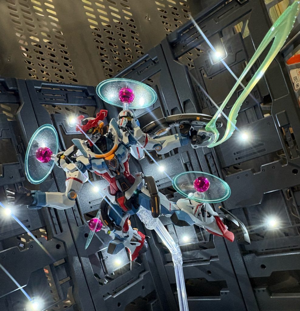 ポーズを決めたくても可動部位が多くてなのかバランス良く決めきれません。