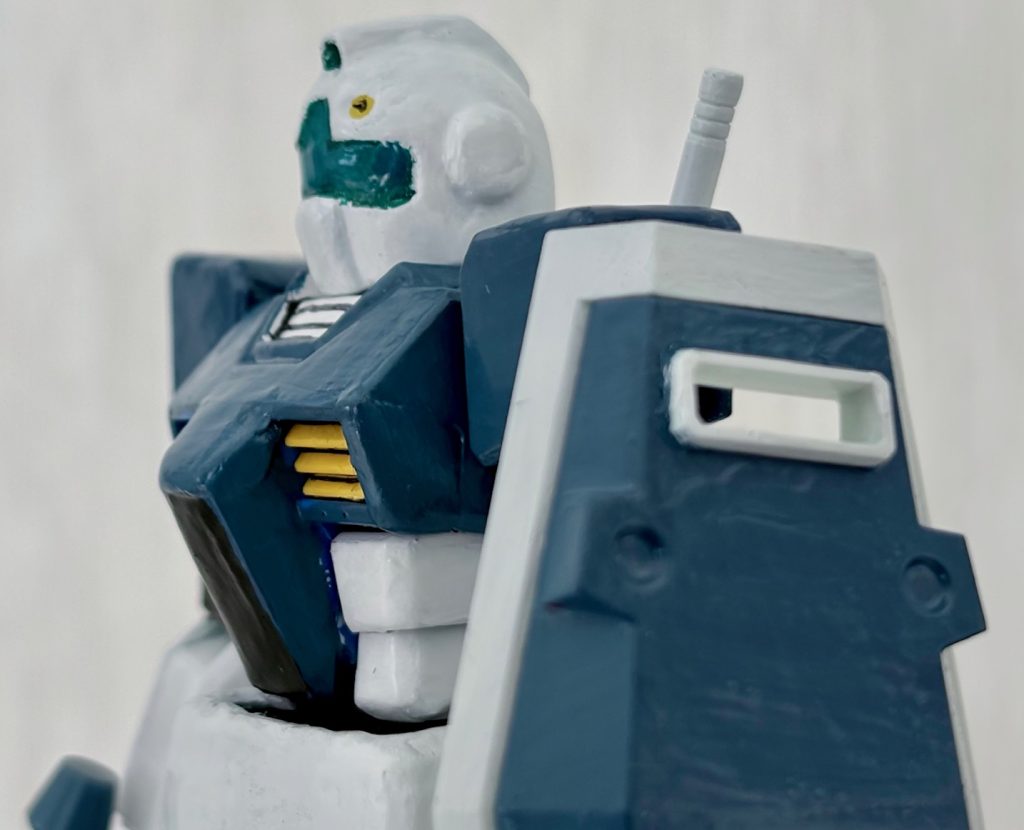 量産型モビルスーツをカッコよく撮るのは難しい・・・。さて次は量産型ゲルググに取り組むかなぁ(zaku-kao5)