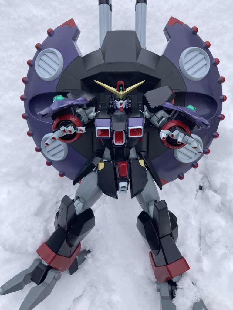 倒しても落ちないほどの積雪！何年ぶりだろうかw