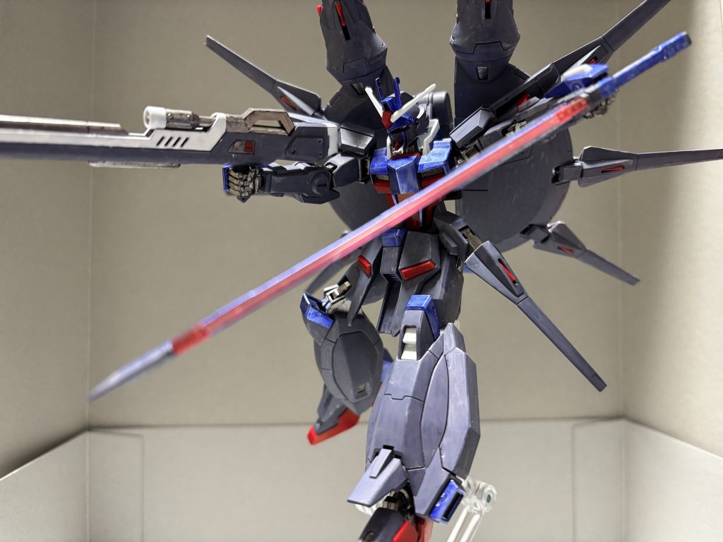 レジェンドガンダム–2枚目/制作者：クロ