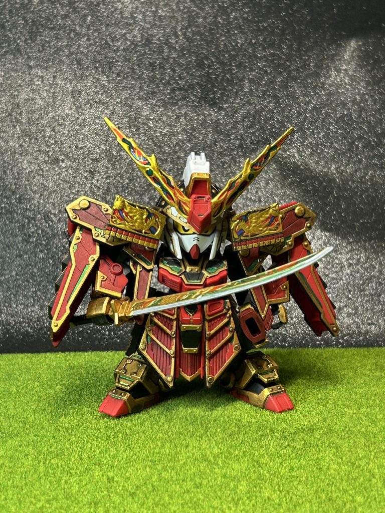 SDは可動域が制限されるのですが、ハンドパーツや塗装などで、ポージングでだいぶ語れる様にできたのが良かったです。