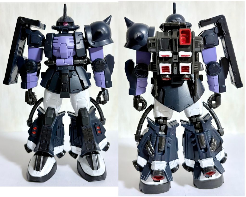 フロントビューとリアビュー。今回作るにあたり、一部を塗装してある。元の白の成形色がグランプリホワイトなのか黄ばんだ感じで嫌なので、HGUC版を参考に艶消しホワイトで塗り直した。当初はノーマルザクと同じカラーリングで塗装しようと思ったが、没個性化するのでボツにしたのと黒い三連星専用機の渋い色合いにヤラれたので、部分塗装で済ませた。