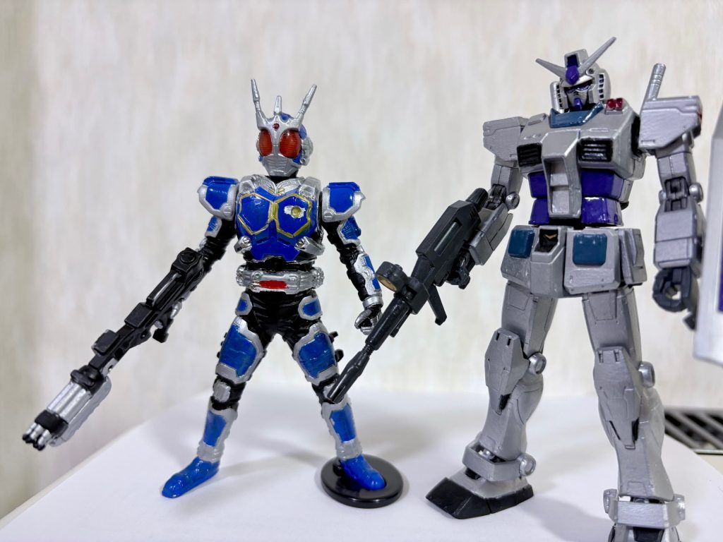 作品名：G3つながり?<p>今日はヤフーフリマから資料として落札した25年前の食玩「仮面ライダーG3-X」が届いたので色を塗った。 エナメル塗料で塗られていたのか、劣化して粘っこい箇所があったが、再度アクリル系のホビーカラーで塗ったら多少は良くなっ [&hellip;]</p>
