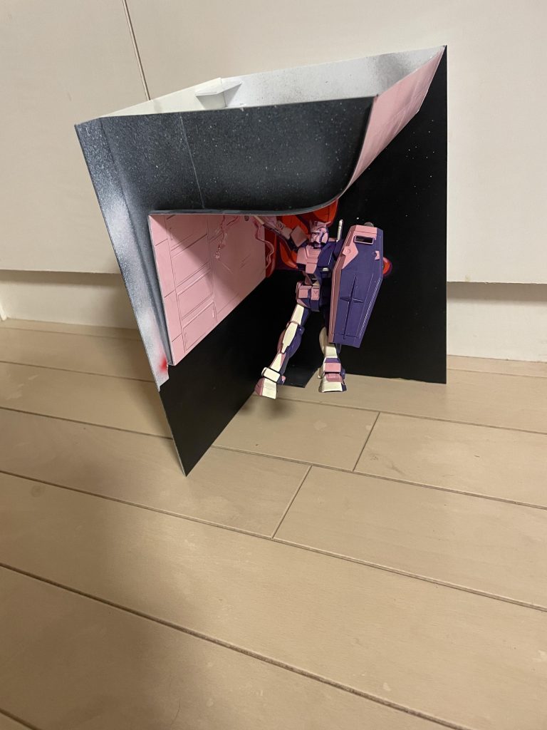 見えない部分の手抜きがすごいですが、小学生の頃の夏休みの工作を作っている気分になりました😊