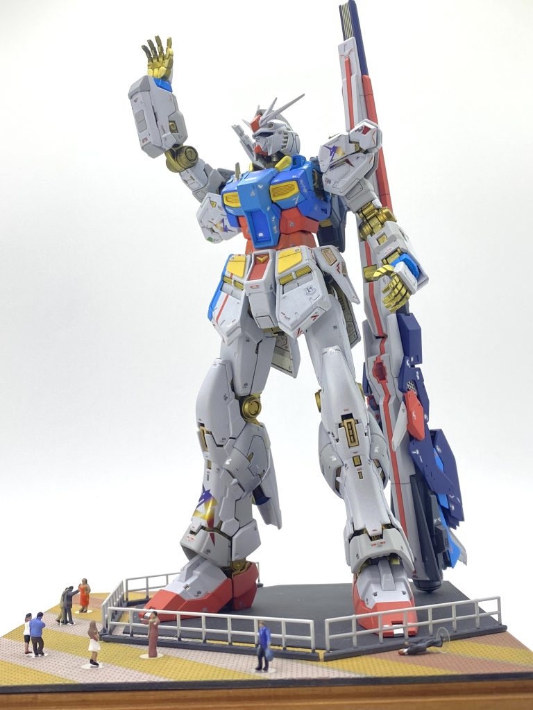 たまに見せる腕あげたポーズ。実物な腕あげたとこ見た事ないです😅