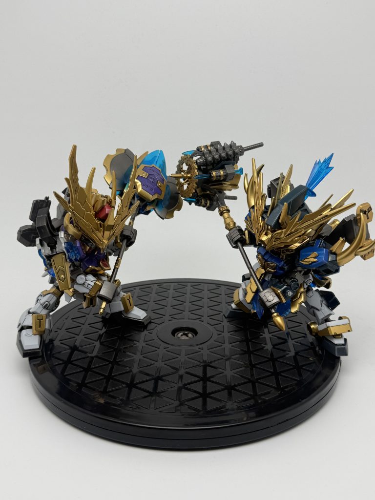 文醜ガンダムヘビーアームズ と 顏良ガンダムサンドロック