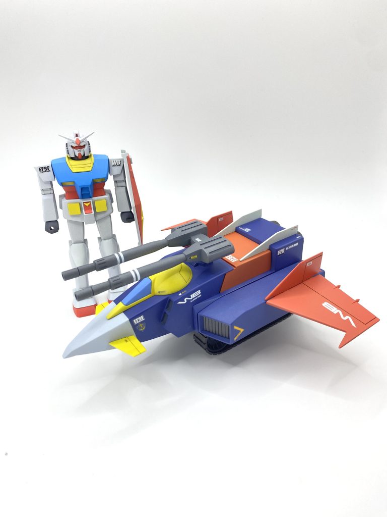 中の人はこんな感じ。一応しっかり塗装しました。見えなくなりますが💦ホワイトはいつものシルバー立ち上げ。