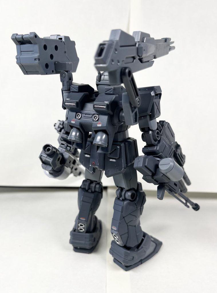 背面。部分塗装とデカールは控えめにしました。