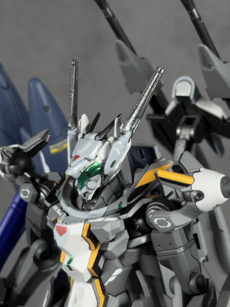 塗装モチーフはマクロスFで一番好きな“メサイア