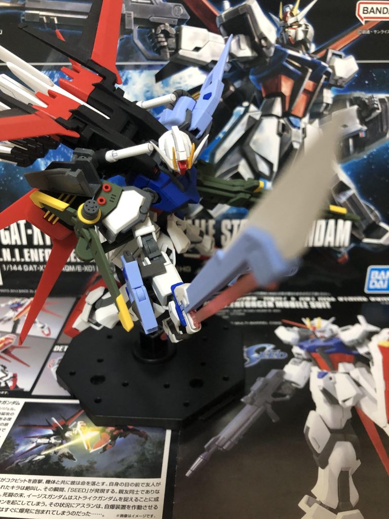 パーフェクトストライク夢のPスト。アグニを持たせるのに四苦八苦しました、元ネタはBB戦士のオリジナルギミックだそうなキラくんにも是非乗って欲しいですね