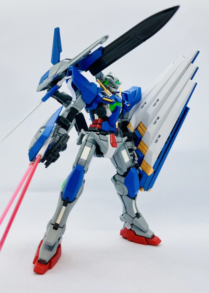 GNフィンファンネルは腕にも装着できます。