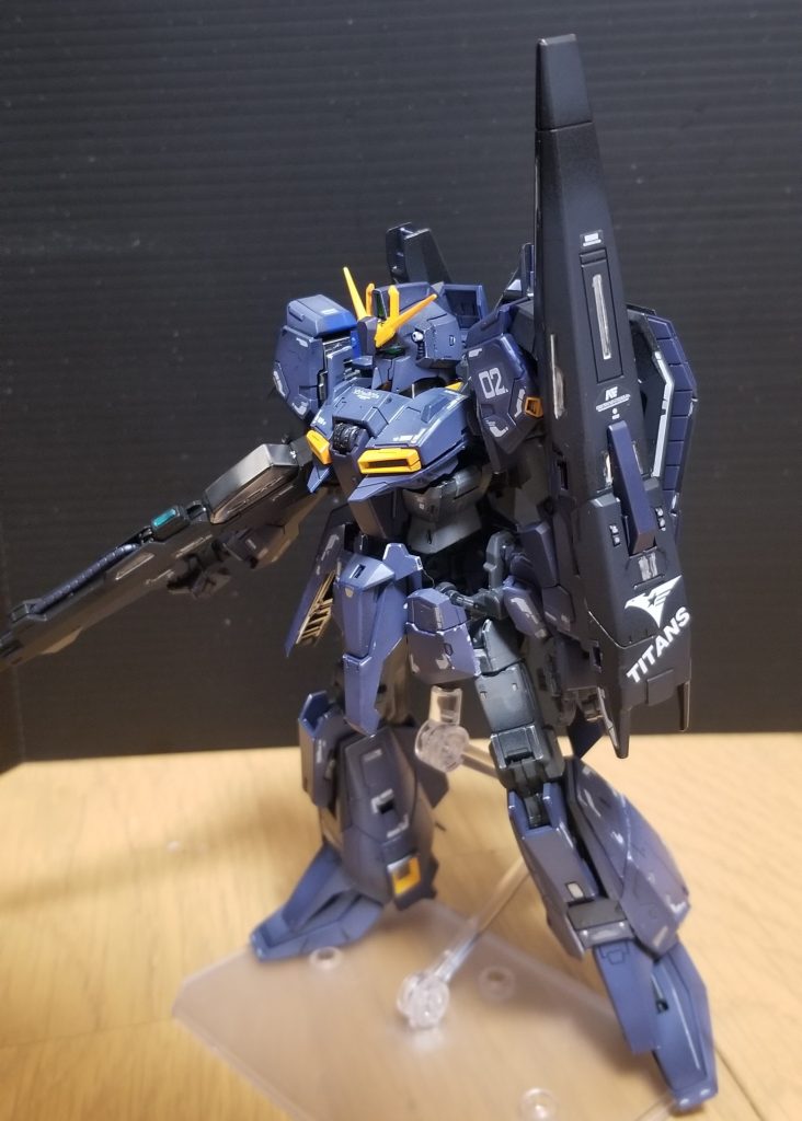 RG Zガンダム (ティターンズ)–2枚目/制作者：nabewobilly