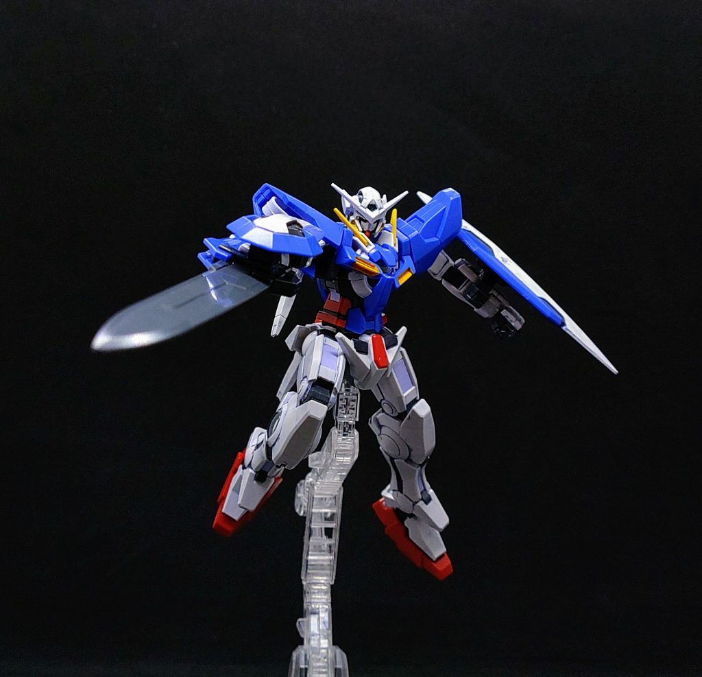 可動域に制限があっても格好良さは不変ですね...