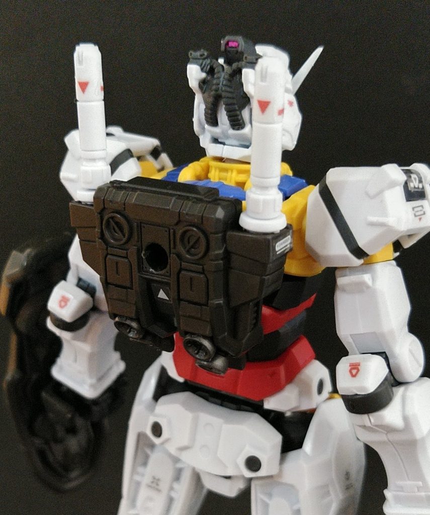 バックパックは既視感のあるヤツにした。※横浜ガンダムのヤツ