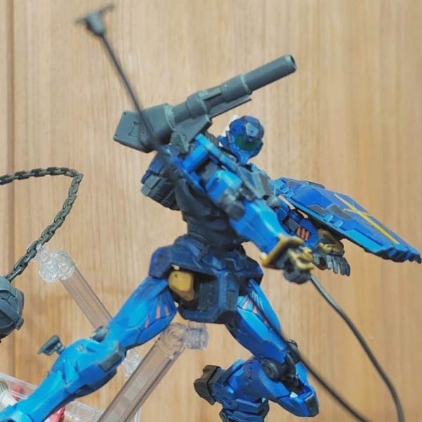 ランバ・ラル専用軽キャノン