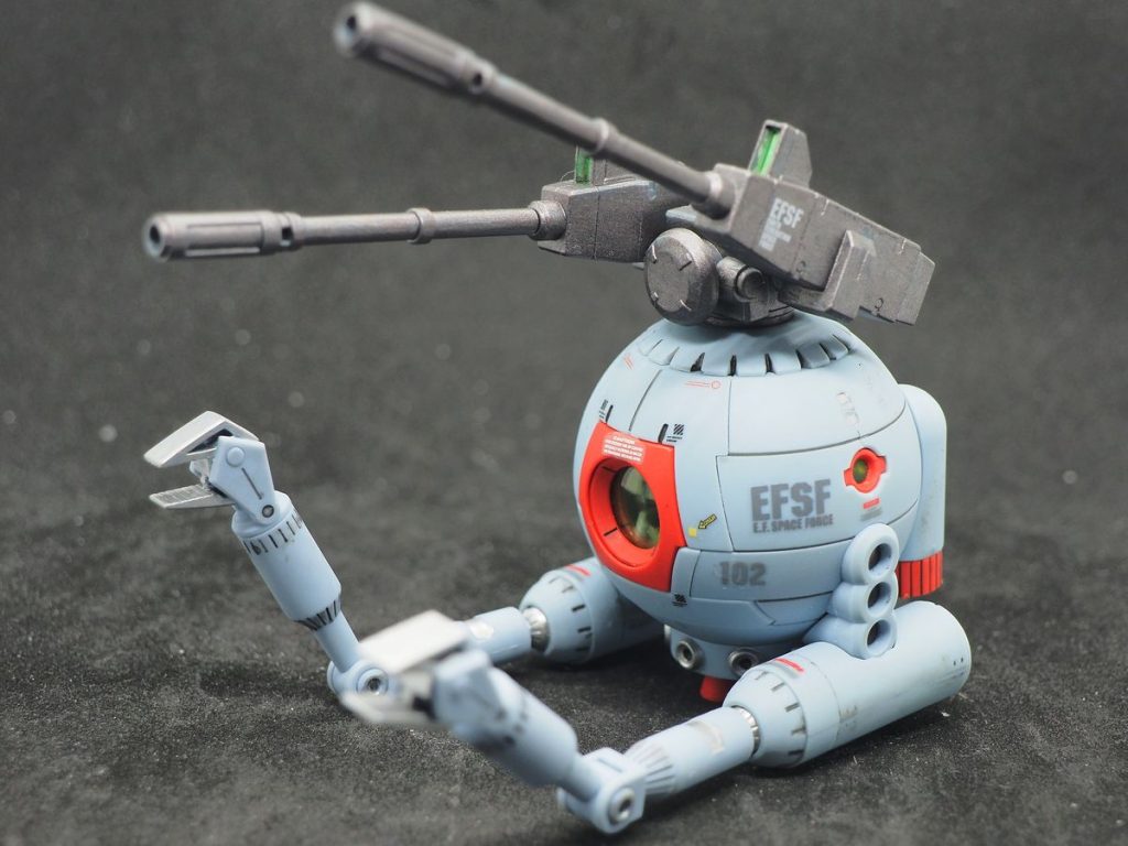 ツイン砲の方がちょっとカッコいいですね(gundam-kao6)