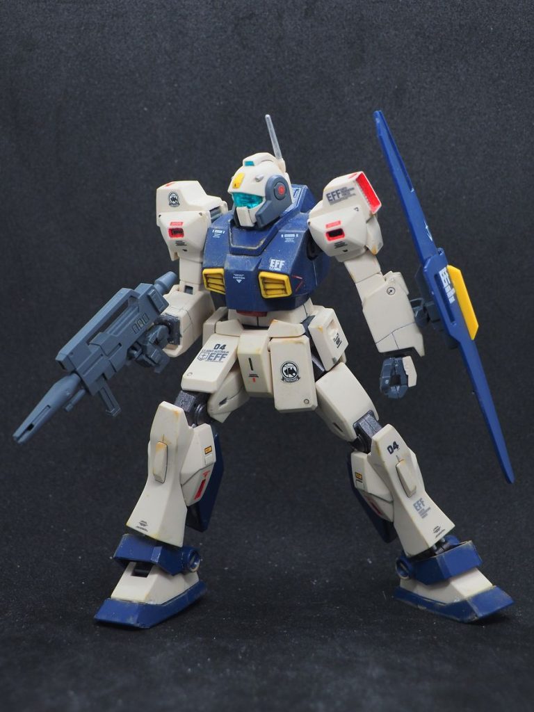 わかり難いですが、関節は焼き鉄で塗ってます(gundam-kao6)